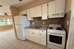 7057 Sunset Dr, South Pasadena, FL 33707 - Photo 12