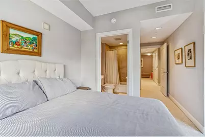 450 Knights Run Avenue #411, Tampa, FL 33602 - Photo 12