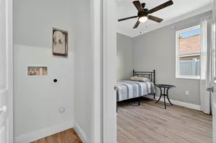 405 E Boyer St, Tarpon Springs, FL 34689 - Photo 24