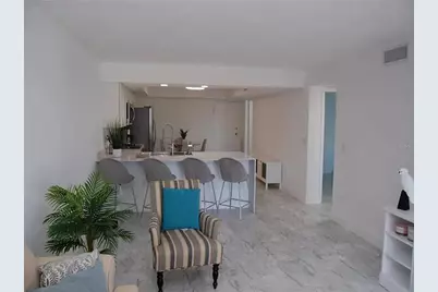 4904 38th Way S #417, Saint Petersburg, FL 33711 - Photo 6