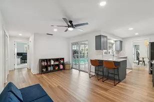 3838 McKay Creek Dr, Largo, FL 33770 - Photo 16