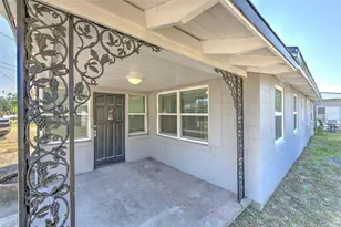 905 W Ball St, Plant City, FL 33563 - Photo 6