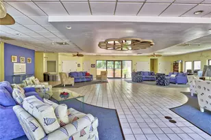 7532 Bayshore Dr, Treasure Island, FL 33706 - Photo 32