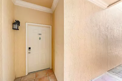 4333 Bayside Village Drive #122, Tampa, FL 33615 - Photo 2