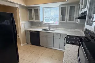 140 Douglas Rd W, Oldsmar, FL 34677 - Photo 10