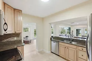 2814 W Humphrey St, Tampa, FL 33614 - Photo 16