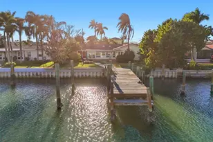 11975 4th St E, Treasure Island, FL 33706 - Photo 10