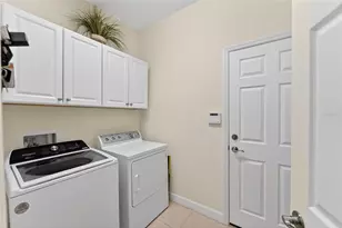 2243 Oakley Green Dr, Sun City Center, FL 33573 - Photo 16