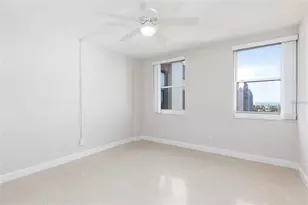 10355 Paradise Blvd, Treasure Island, FL 33706 - Photo 14