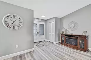 6181 Ocean Pines Ln, Spring Hill, FL 34606 - Photo 10