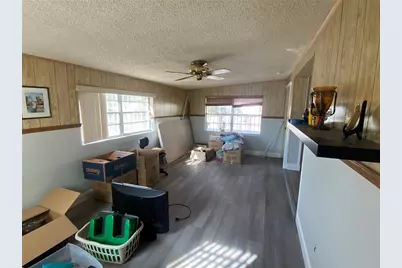 4522 W Henry Avenue, Tampa, FL 33614 - Photo 8