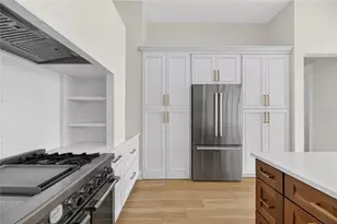 5605 Tybee Island Dr, Apollo Beach, FL 33572 - Photo 20