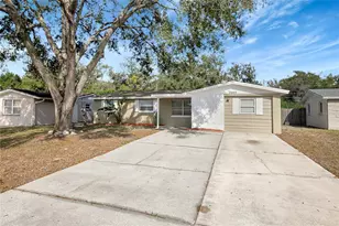 5605 Oceanic Rd, Holiday, FL 34690 - Photo 2