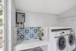 308 E Hanna Ave, Tampa, FL 33604 - Photo 14