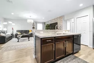 7312 Indigo Oasis Ct, Gibsonton, FL 33534 - Photo 12