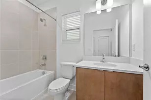 2311 Spruce St, Tampa, FL 33607 - Photo 32