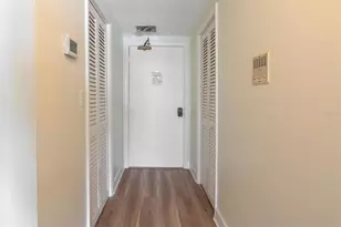 100 Pierce St, Clearwater, FL 33756 - Photo 4