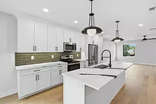 4208 W Carmen St, Tampa, FL 33609 - Photo 10