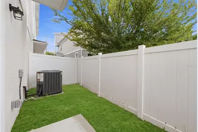 4208 W Carmen Street #D, Tampa, FL 33609 - Photo 32