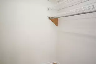 1424 E Park Cir, Tampa, FL 33604 - Photo 12