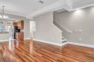2215 Soho Bay Ct, Tampa, FL 33606 - Photo 8