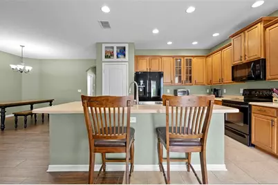 632 Winthrop Drive, Spring Hill, FL 34609 - Photo 18