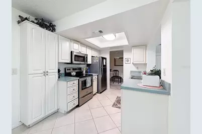 9506 45th Street N, Pinellas Park, FL 33782 - Photo 2