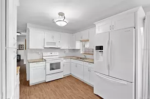 755 43rd Street N, Saint Petersburg, FL 33713 - Photo 10