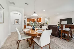 1116 Hillandale Reserve Dr, Tampa, FL 33613 - Photo 18