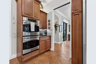 4401 38th Street S, Saint Petersburg, FL 33711 - Photo 10
