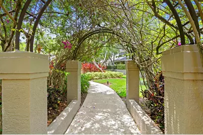 328 Inner Harbour Circle, Tampa, FL 33602 - Photo 56