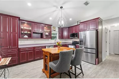 2620 49th Avenue N, Saint Petersburg, FL 33714 - Photo 14