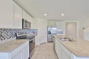 12159 Kingsley Trl, Parrish, FL 34219 - Photo 14