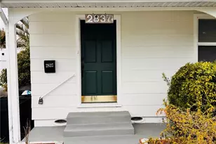 2837 18th Ave N, Saint Petersburg, FL 33713 - Photo 2