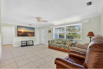 2962 8th Avenue SW, Largo, FL 33770 - Photo 4