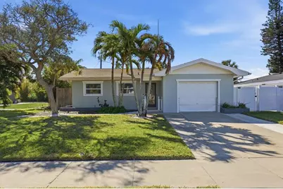 43 Kipling Plaza, Clearwater Beach, FL 33767 - Photo 2