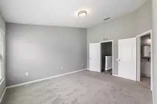 26532 Castleview Way, Wesley Chapel, FL 33544 - Photo 10