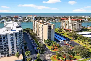 690 Island Way, Clearwater Beach, FL 33767 - Photo 38