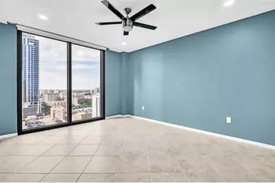 1 Beach Drive SE #1910, Saint Petersburg, FL 33701 - Photo 16