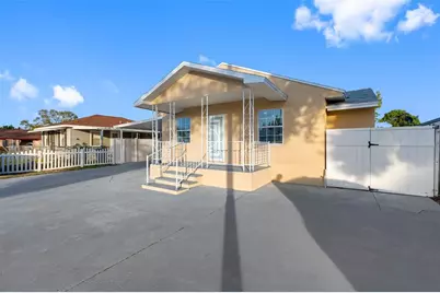 7223 N Clark Avenue, Tampa, FL 33614 - Photo 1