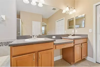 13709 Sanford Hill Place, Riverview, FL 33579 - Photo 38