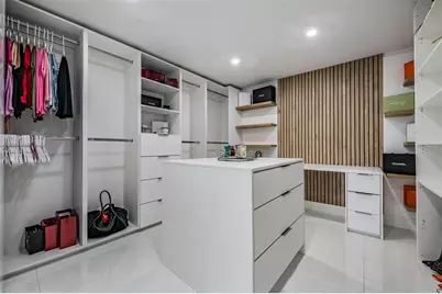 16107 Pebblebrook Drive, Tampa, FL 33624 - Photo 20