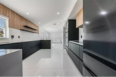 16107 Pebblebrook Drive, Tampa, FL 33624 - Photo 14