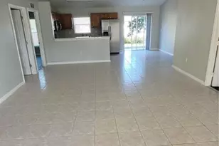 1040 Heron Ct, Poinciana, FL 34759 - Photo 2