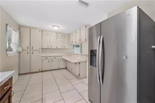 3305 Hughes St, Lakeland, FL 33801 - Photo 10