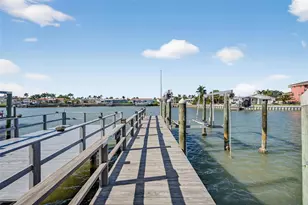 427 Boca Ciega Point Blvd N, Saint Petersburg, FL 33708 - Photo 48