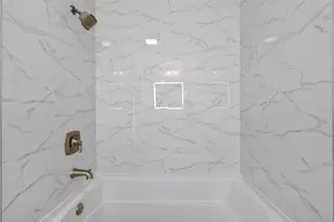 427 Boca Ciega Point Blvd N, Saint Petersburg, FL 33708 - Photo 34