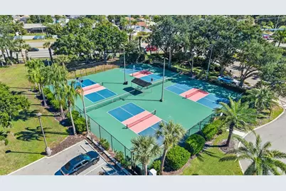 9805 Compass Point Way, Tampa, FL 33615 - Photo 88