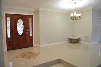 15002 Sunglow Court, Tampa, FL 33624 - Photo 12