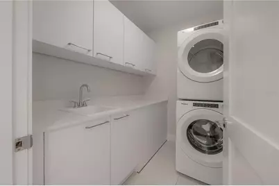 275 1st Avenue S #1504, Saint Petersburg, FL 33701 - Photo 44